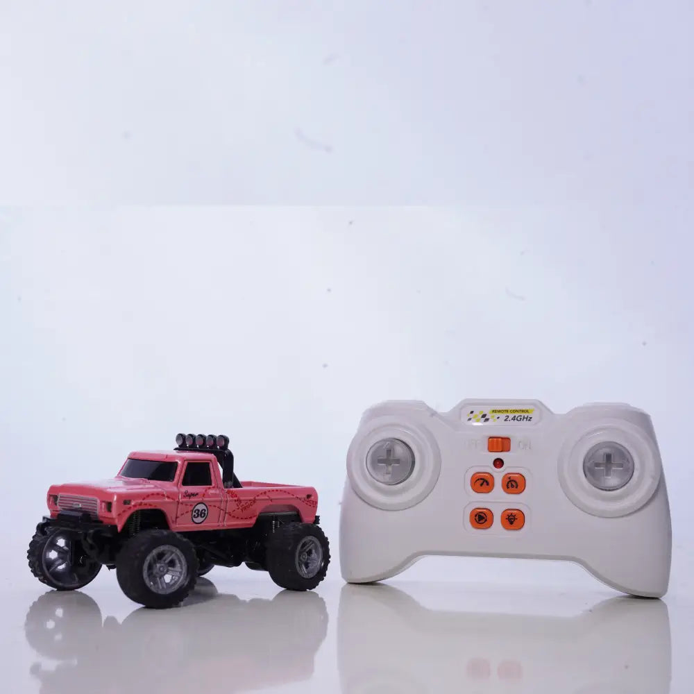 Pocket 1:64 Scale Metal RC Truck. Mini High-Speed Remote Control Rampage